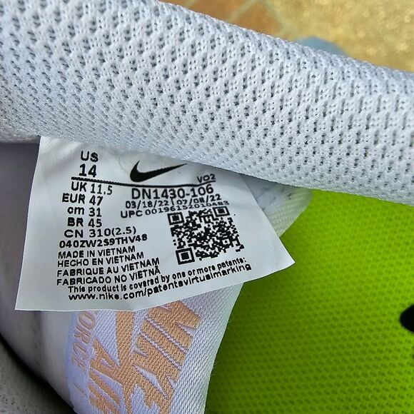 NEW NIKE AIR FORCE 1 LOW WHITE PEACHY PINK SIZE 14 WOMENS - Picture 9 of 10